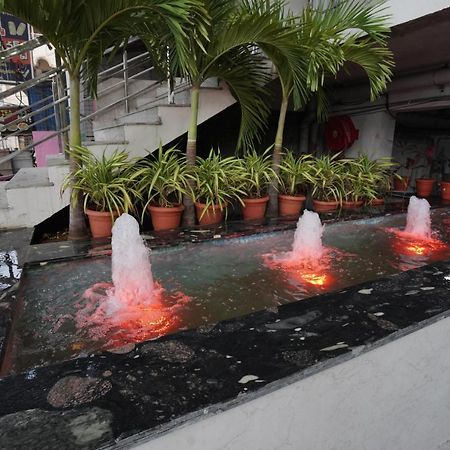 Hotel Trp Bliss Nizamabad Buitenkant foto
