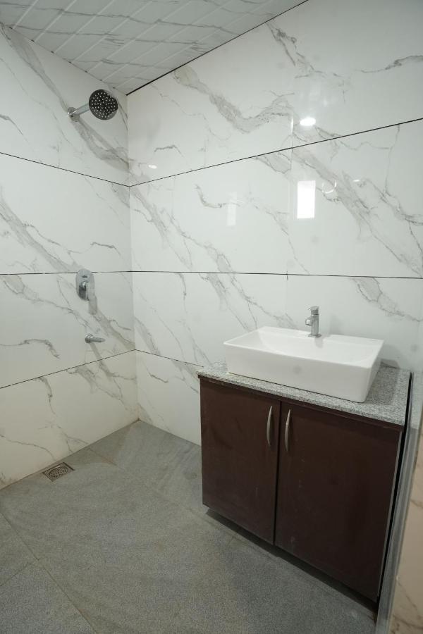 Hotel Trp Bliss Nizamabad Buitenkant foto