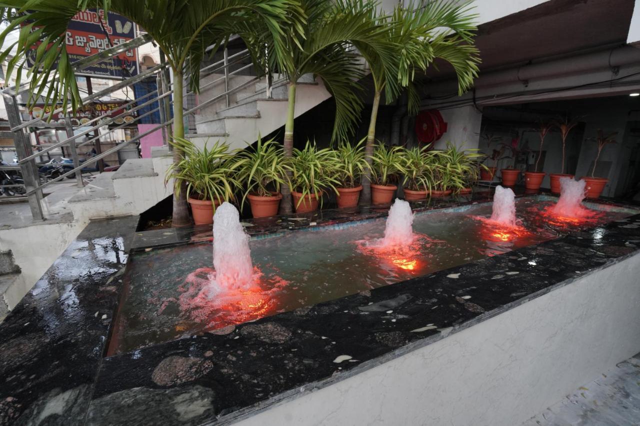 Hotel Trp Bliss Nizamabad Buitenkant foto